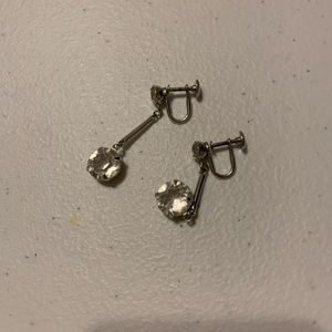 Vintage style crystal no-piercing earrings